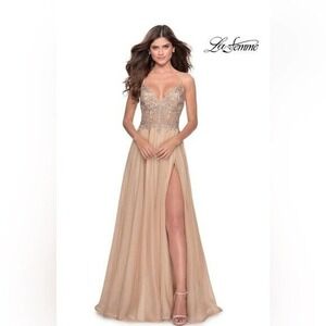 NWT La Femme Nude Floral Appliqué Chiffon Evening Gown 28543 Women's Size 2 $450